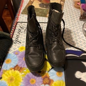 Sporto Kona waterproof boot worn twice